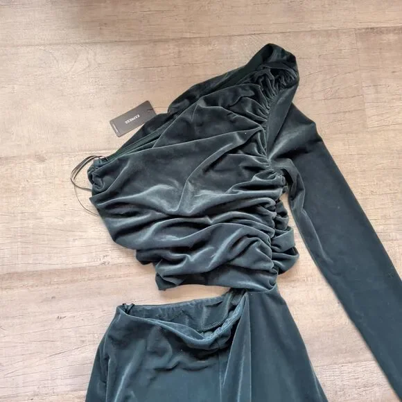 New EXPRESS Velvet One Shoulder Ruched Cutout Jumpsuit Size Small S - Picture 9 of 12